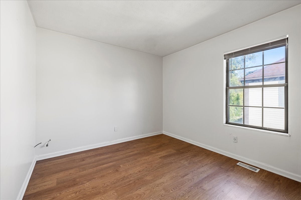 Bedroom 2 - 1600 Rock Creek Dr