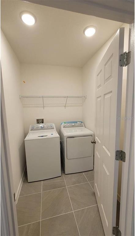 Building Photo - 1079 Chase Austin Way