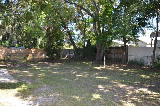 Building Photo - 1108 Flamingo Dr