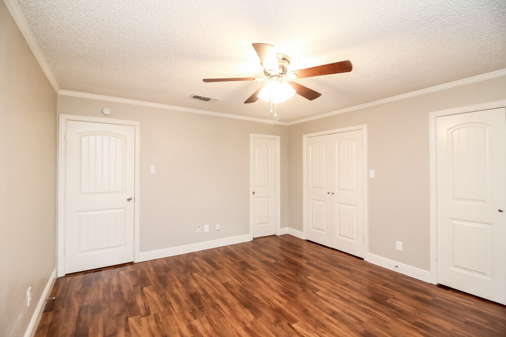 Building Photo - 7212 Elderberry Ln