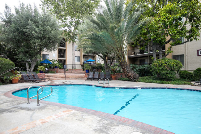 Building Photo - 3450 Sawtelle Blvd