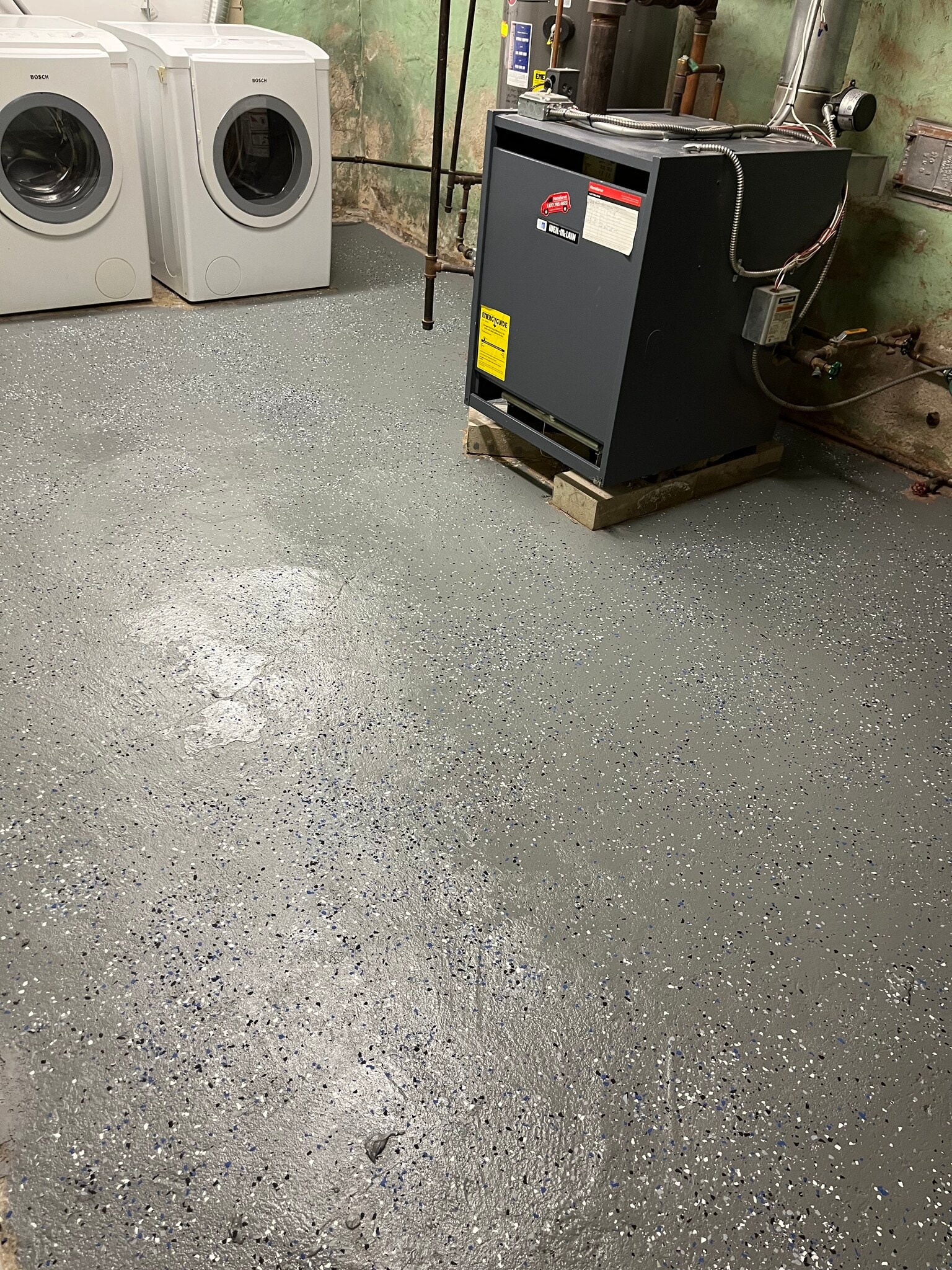 Laundry - 27 Clearwater Dr