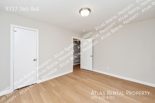 Building Photo - 9337 3rd Ave