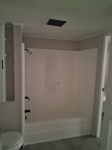 Building Photo - 1920 E 151st Ave