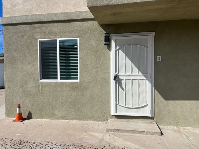 Building Photo - 122 Jefferson Ave