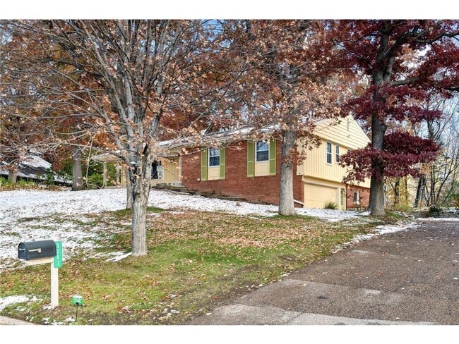 Building Photo - 5207 Doncaster Way