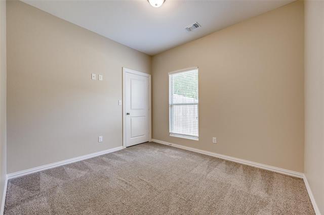 Building Photo - 1501 Fairway Dr