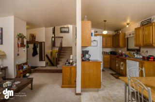 Building Photo - 208 N Oscar St