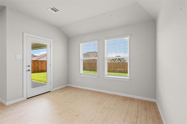 Building Photo - 1329 Water Canna Dr