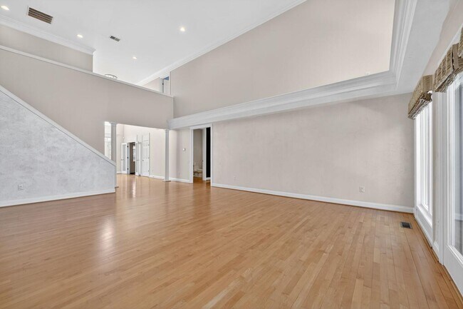 Building Photo - 11316 Ridge Mist Terrace