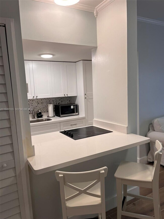 Building Photo - 750 Pennsylvania Ave