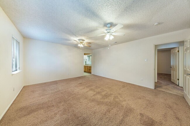 Building Photo - 8501 Fathom Cir