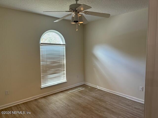 Building Photo - 3907 Grand Central Pl W