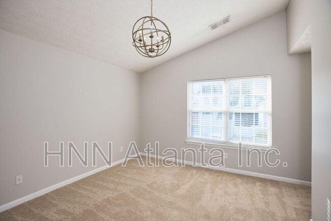 Building Photo - 121 Oak Grove Pl