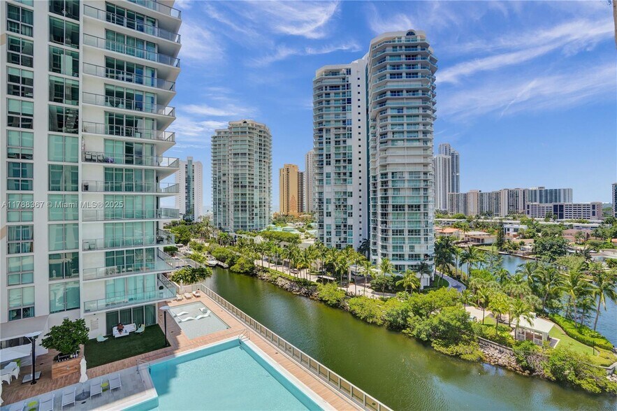 Building Photo - 330 Sunny Isles Blvd