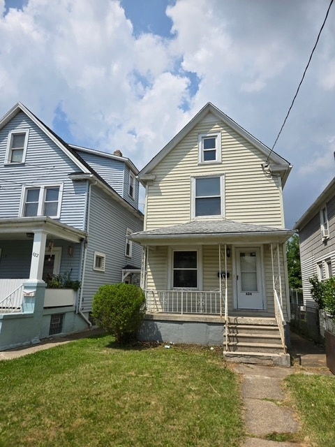 Building Photo - 624 21st St