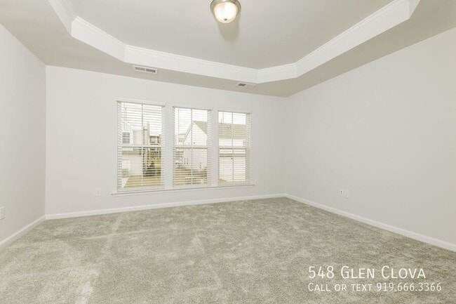 Building Photo - 548 Glen Clova Dr