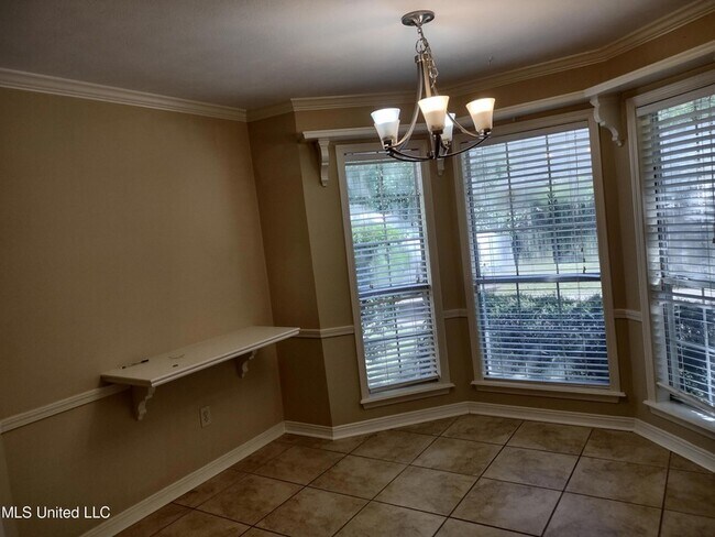 Building Photo - 336 Pebble Creek Dr