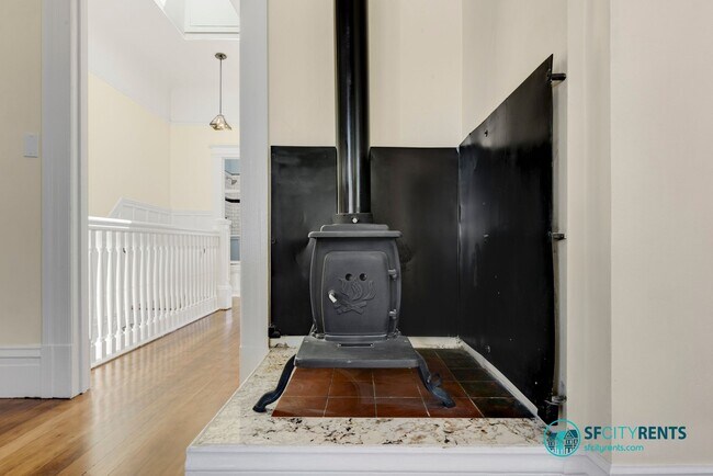 Building Photo - Intimate Luxury Space w/ Chef's Kitchen, 2 New Baths; Private Deck Overlooks Zen Courtyard