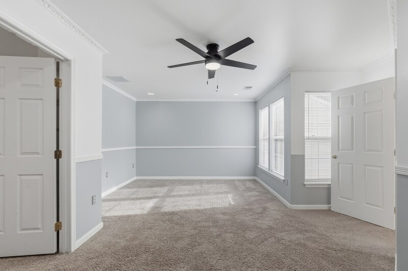 Building Photo - 7402 Serenade Cir