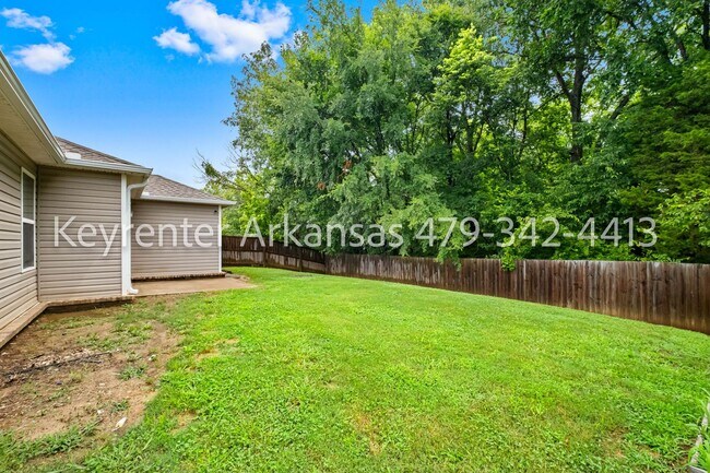 Building Photo - Beautiful 4-Bedroom Home in Fayetteville – Ideal for Comfortable Living!