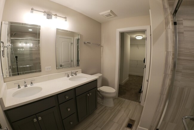 Building Photo - 10750 Clock Tower Dr