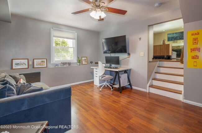 Building Photo - 38 Claridge Dr