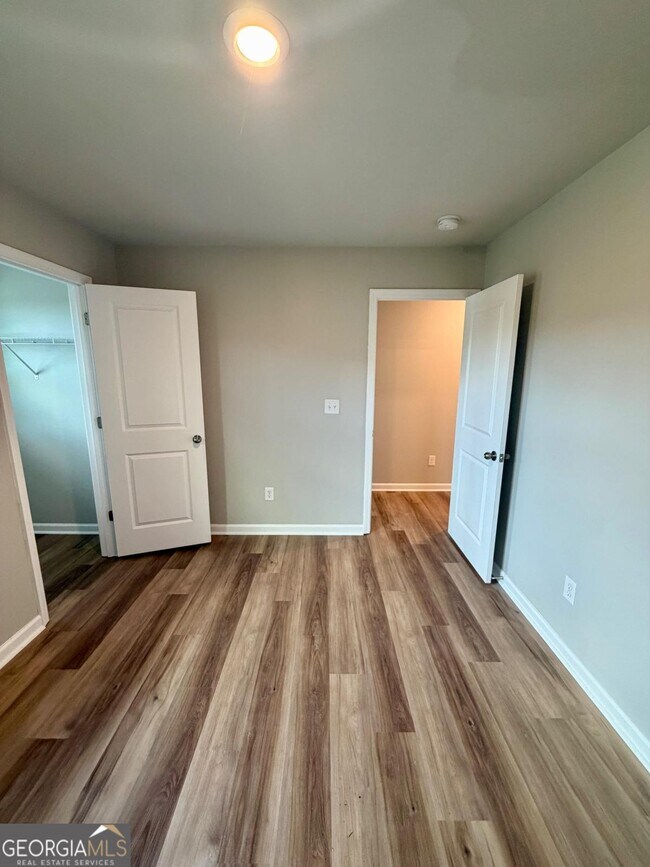 Building Photo - 3128 Baylor Cir
