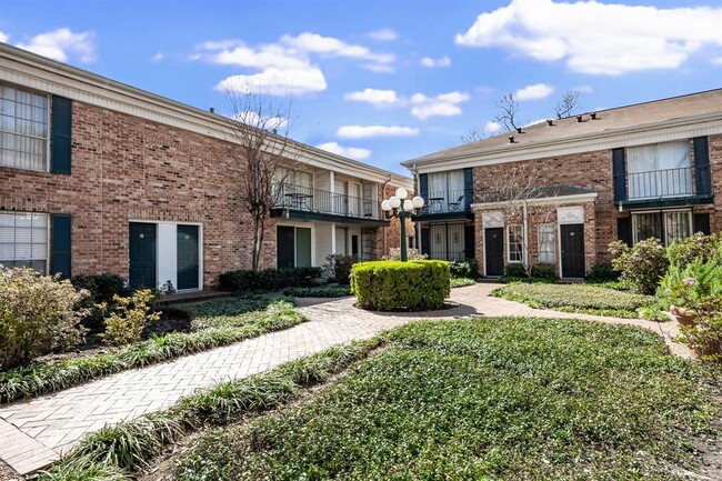 Building Photo - 3400 Timmons Ln