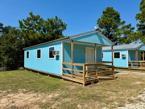 Building Photo - 118 Lighthouse LP