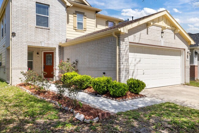 Building Photo - 2715 Skyview Knoll Ct