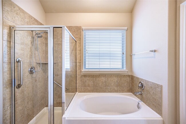 Building Photo - 19306 Boulder Bay Ln