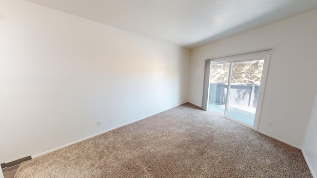 Bedroom - Copper Hill Apartments