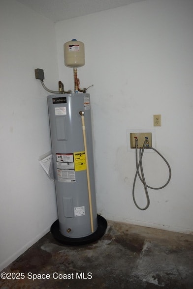 Building Photo - 1234 Randy Ave SE