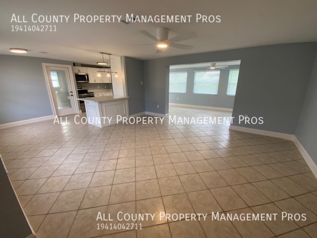 Building Photo - 5425 San Jose Dr