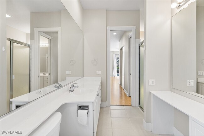 Building Photo - 3928 Valentia Way