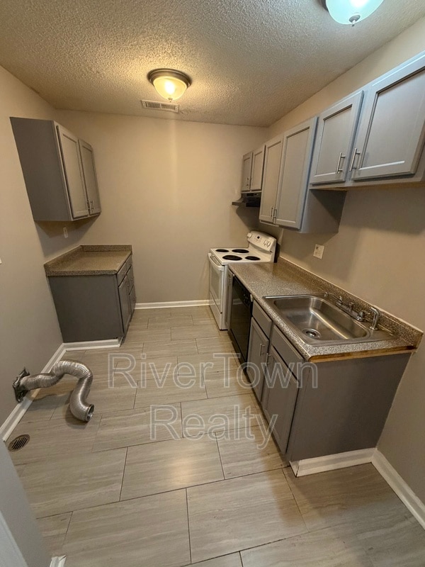 Building Photo - 3759 Wyndance Cir