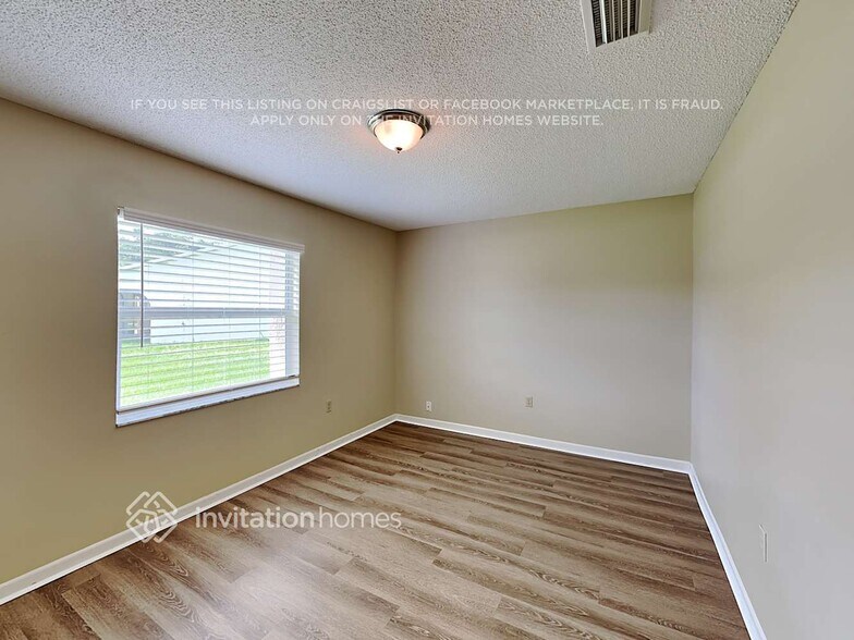 Building Photo - 3856 Stonemont Dr