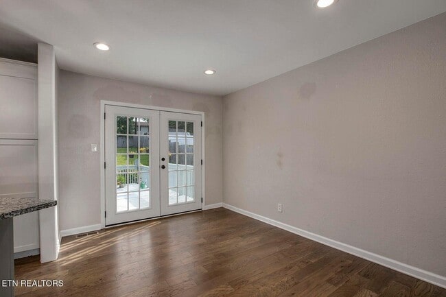 Building Photo - 7753 Cranley Rd