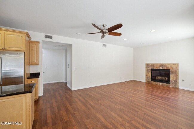 Building Photo - 526 Houston Dr