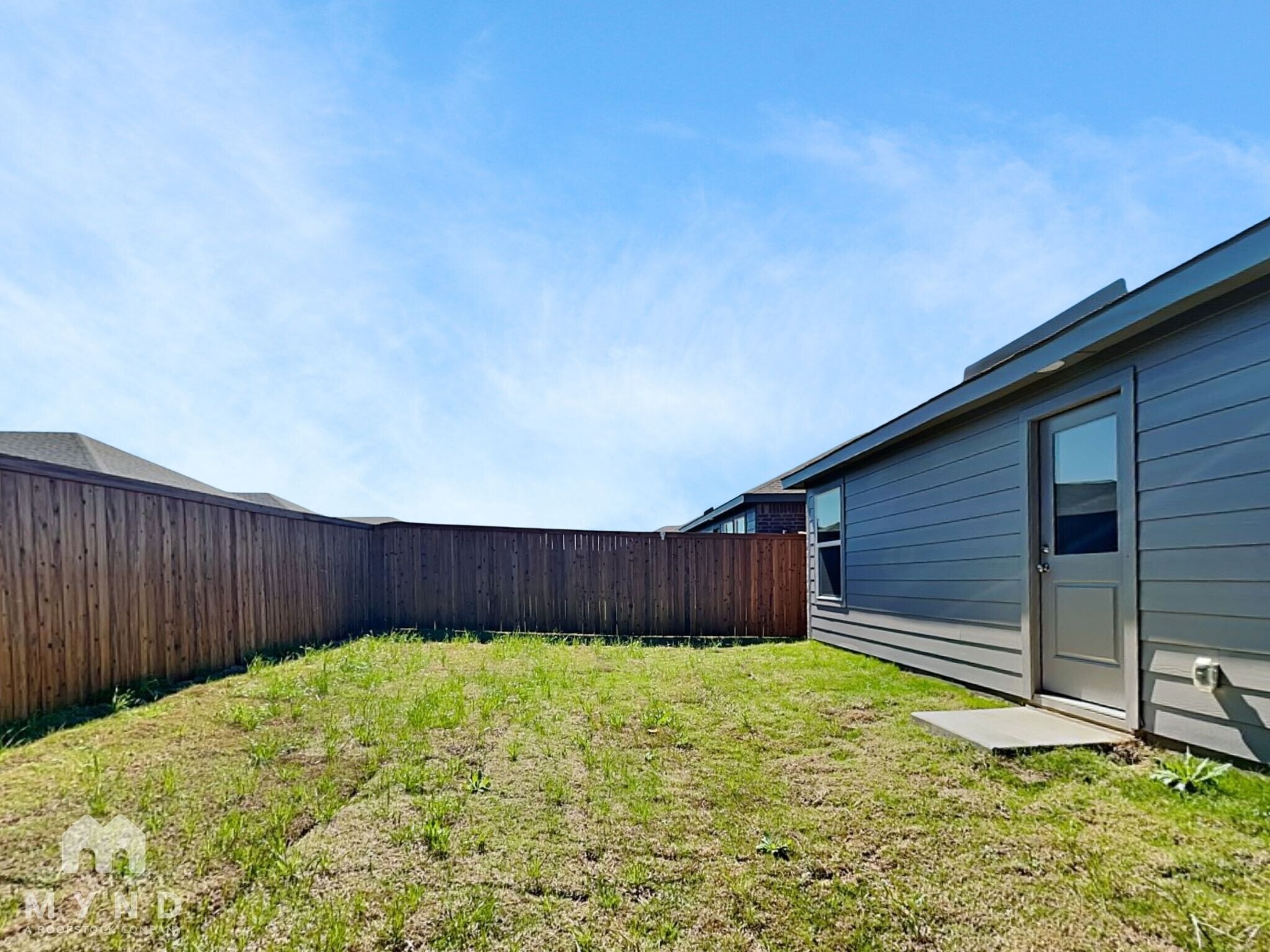 Building Photo - 2049 Belgian Dr