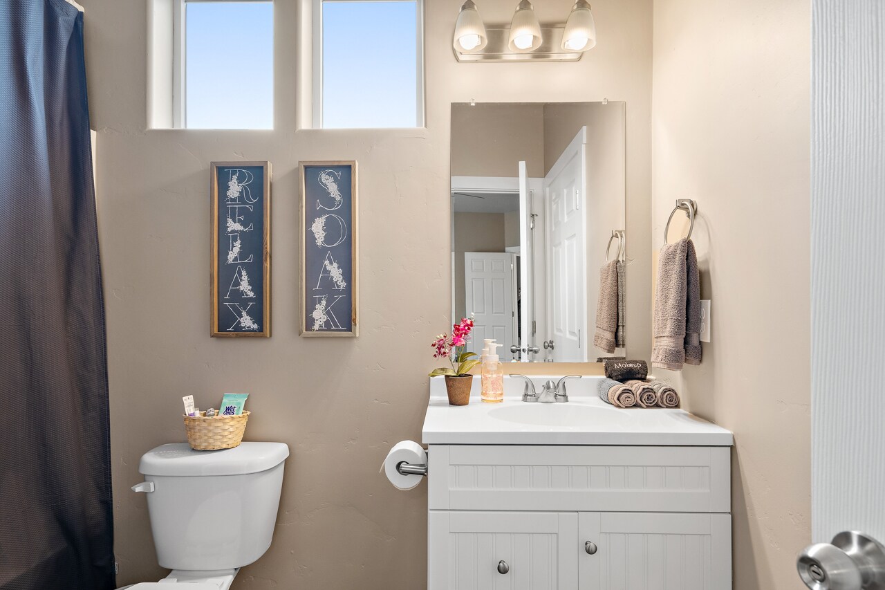 Building Photo - 2900 N Villere Ln