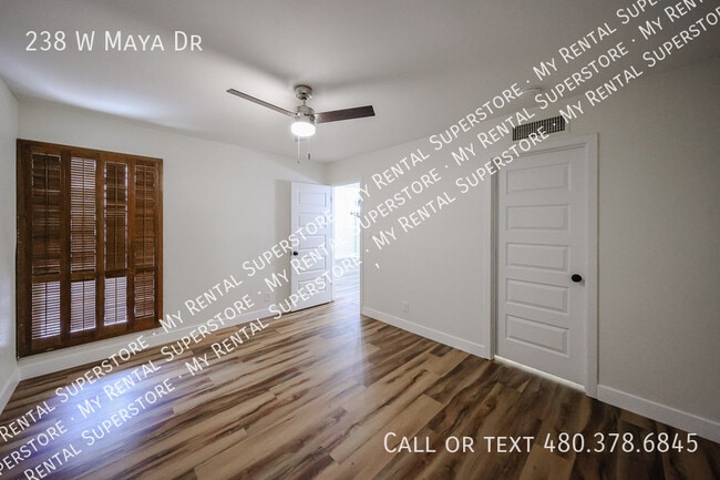 Building Photo - 238 W Maya Dr