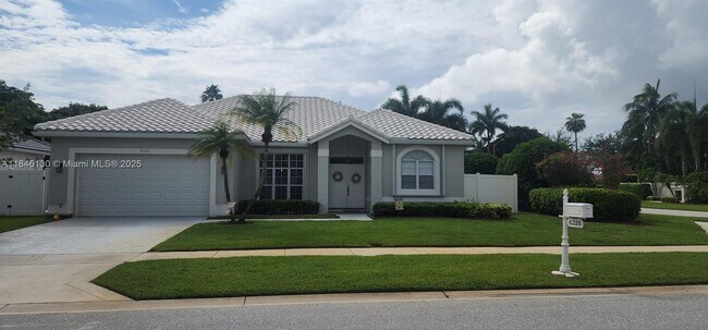 Primary Photo - 6328 Hatteras Club Dr