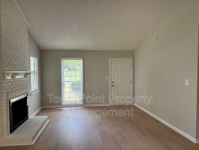 Building Photo - 3710 Burntwood Ct