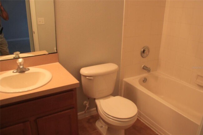 Building Photo - 669 Cresting Oak Cir