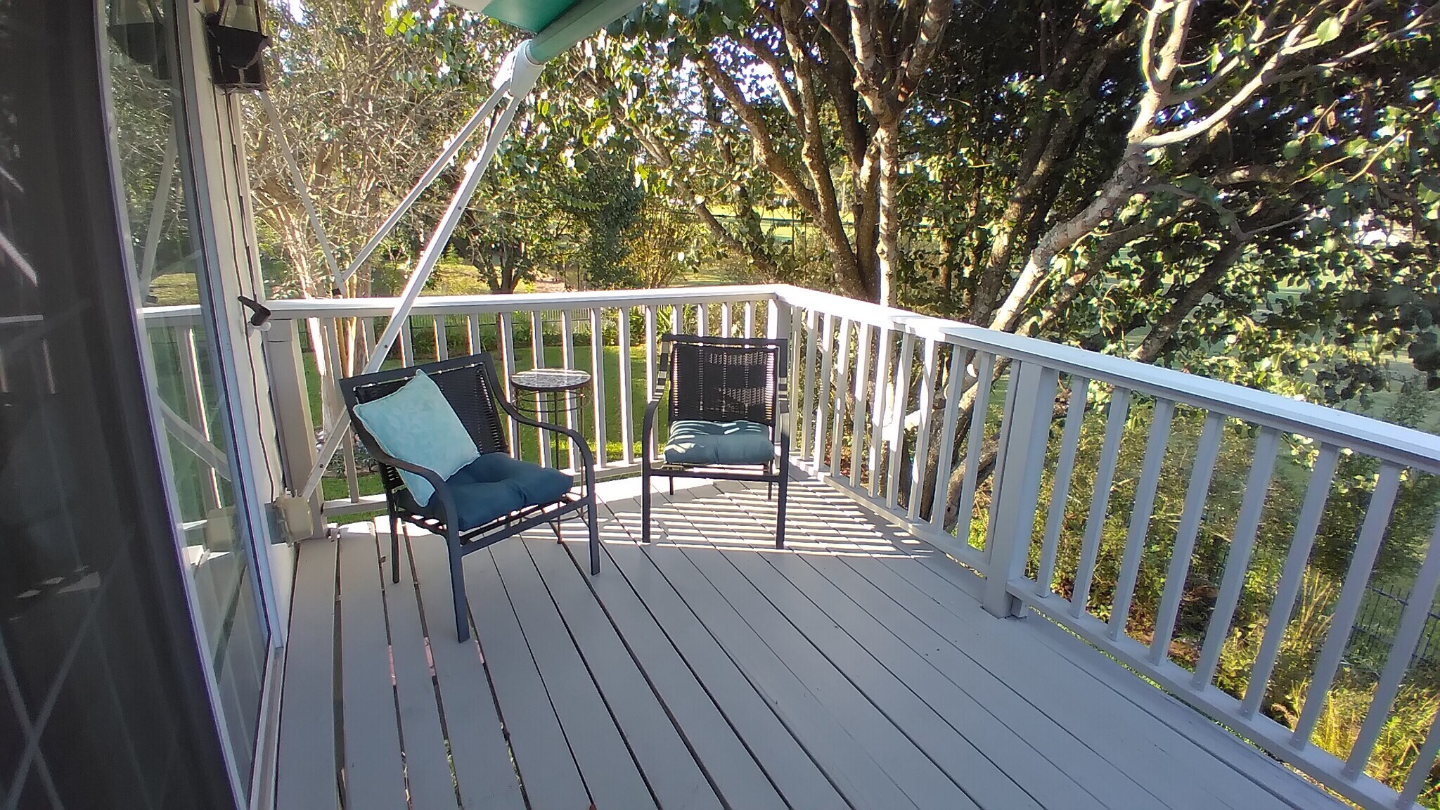 Peaceful privacy deck away from high occupancy housing - 20347 Atascocita Shores Dr