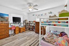 Building Photo - 1261 SE Mendavia Ave