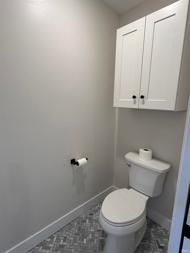 Building Photo - 126 E North St