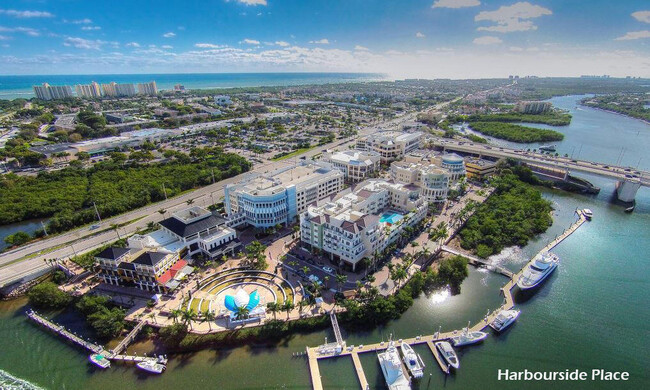 Building Photo - 774 Seaview Dr
